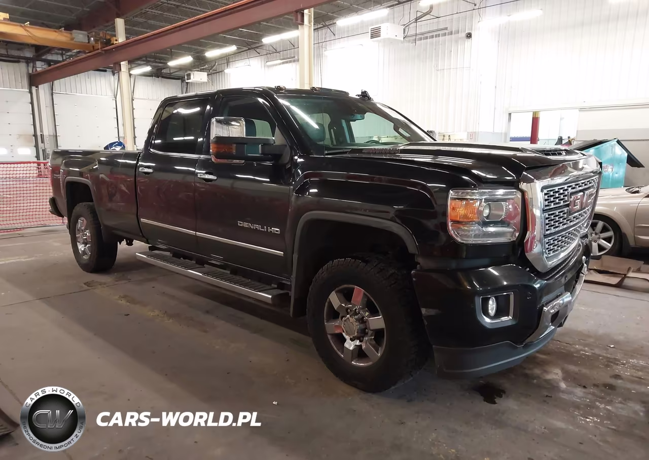 2018 GMC Sierra 3500Hd Denali – zdjęcie 1 z 15