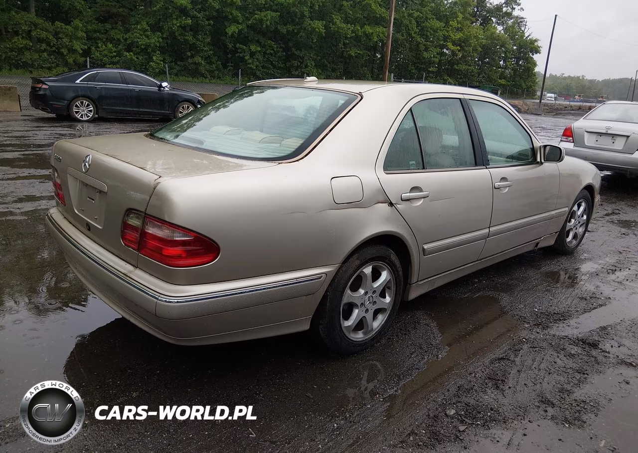 2002 Mercedes-Benz E 320 Special Edition VIN:WDBJF65J32B500215 - 4