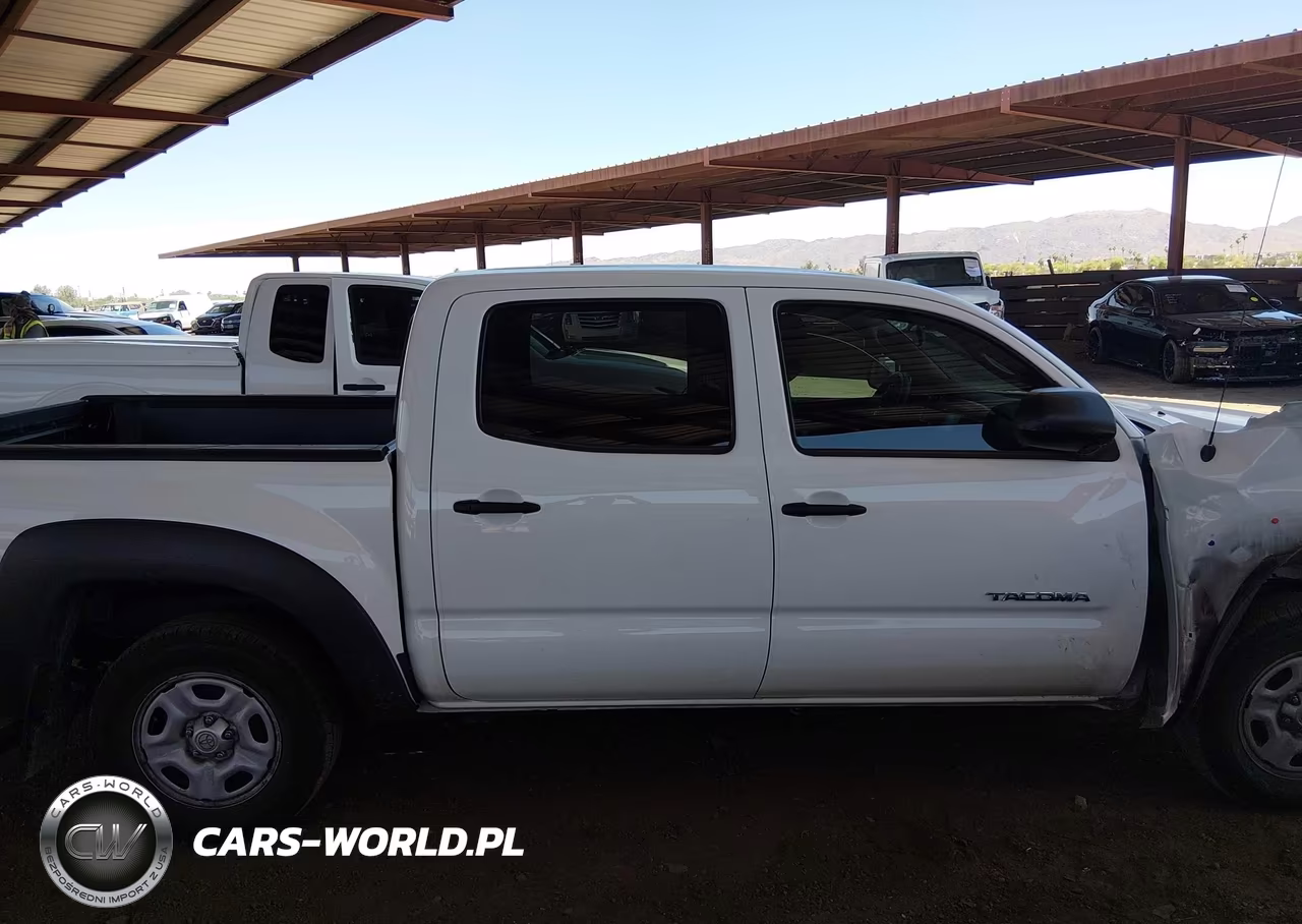 2015 Toyota Tacoma VIN:5TFJX4CN2FX048260 - 13