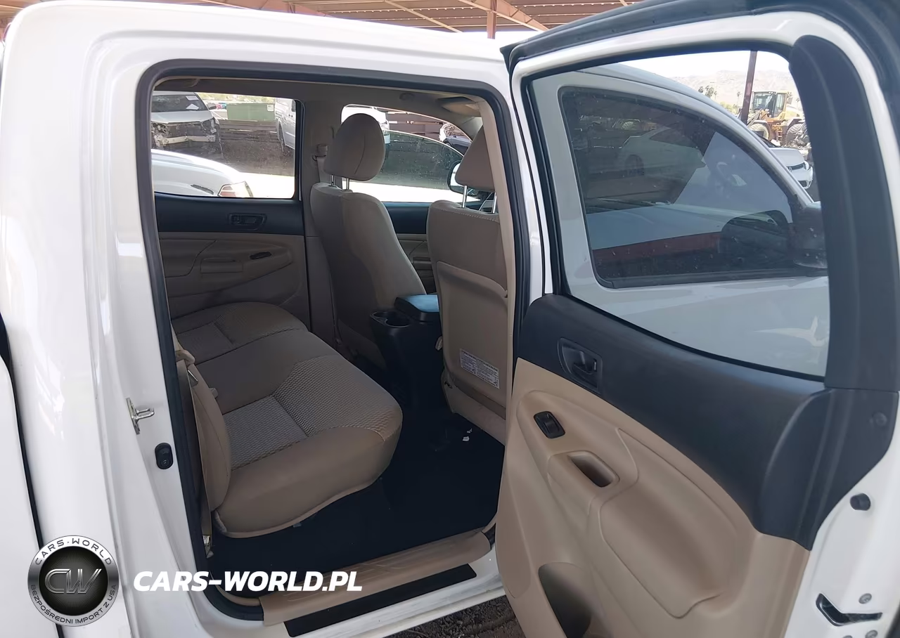 2015 Toyota Tacoma VIN:5TFJX4CN2FX048260 - 8