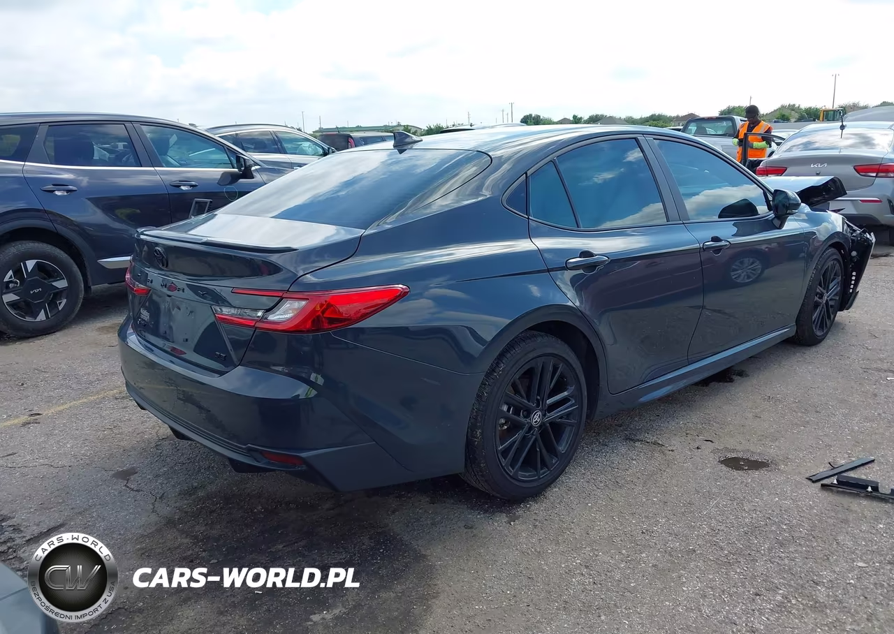 2025 Toyota Camry Se VIN:4T1DAACK5SU027204 - 4
