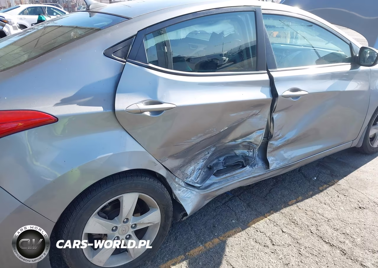2013 Hyundai Elantra Gls VIN:KMHDH4AE8DU931514 - 6