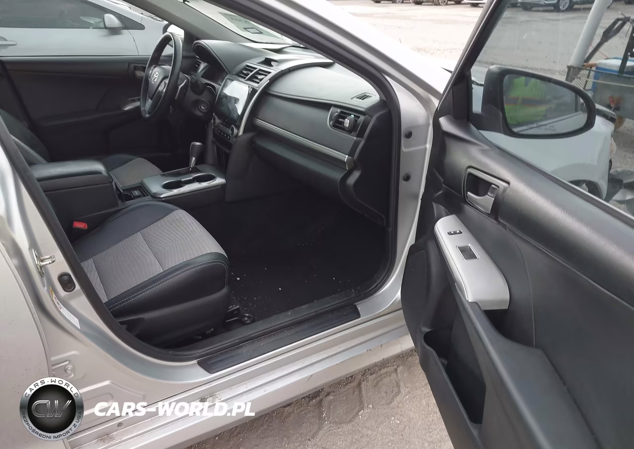 2014 Toyota Camry Se VIN:4T1BF1FK6EU765859 - 5