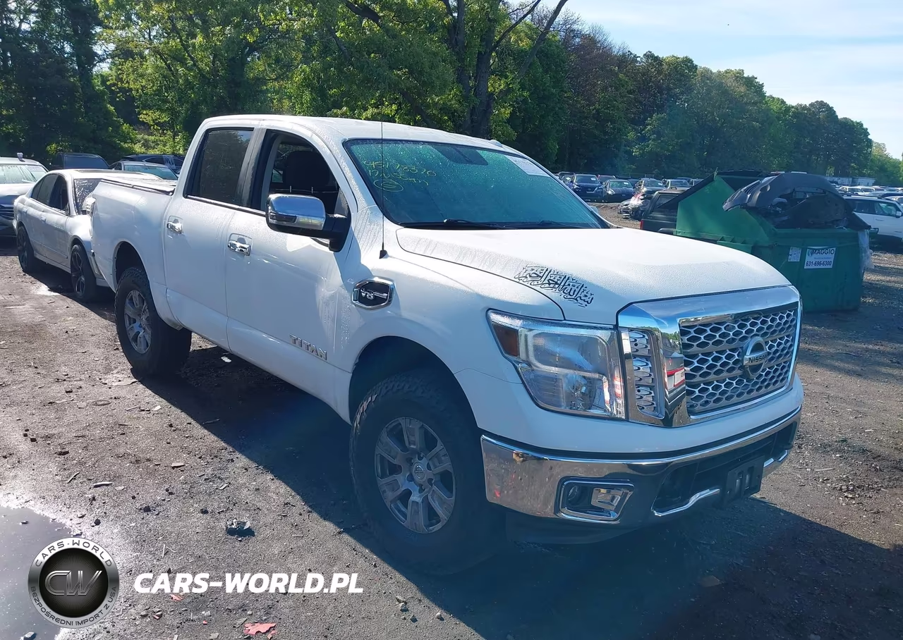 2017 Nissan Titan Sv