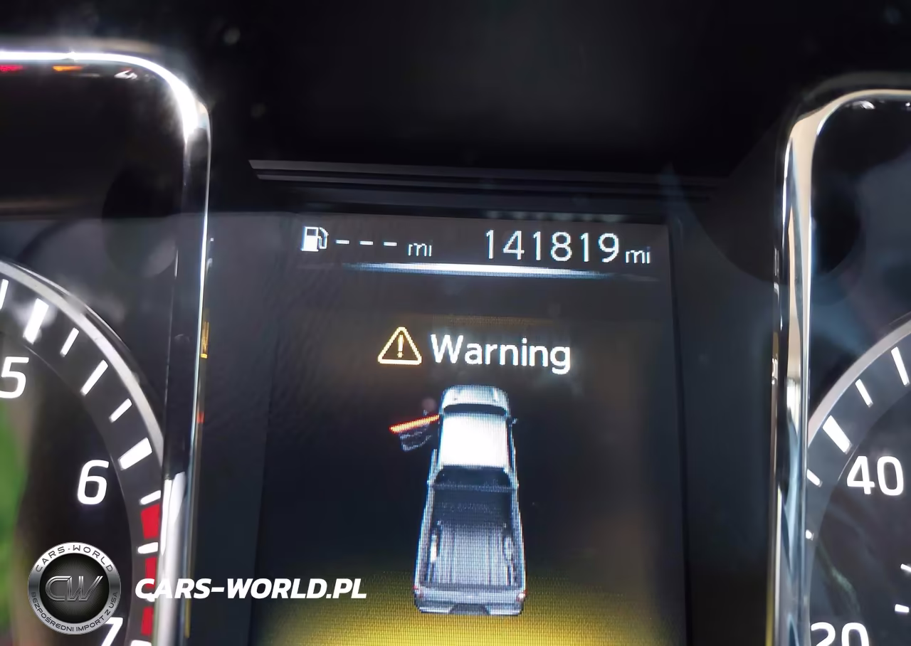 2017 Nissan Titan Sv VIN:1N6AA1EJ4HN542268 - 15