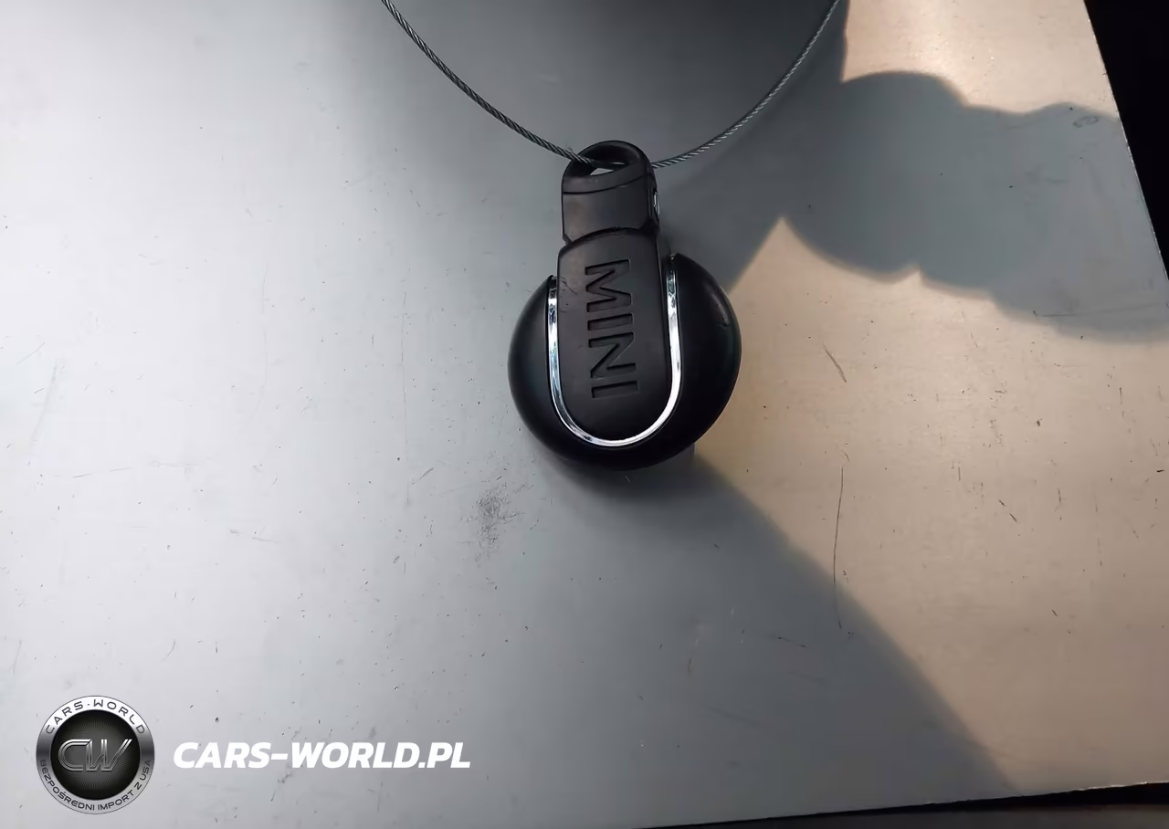2018 Mini Clubman Cooper S VIN:WMWLU5C53J2G79984 - 11