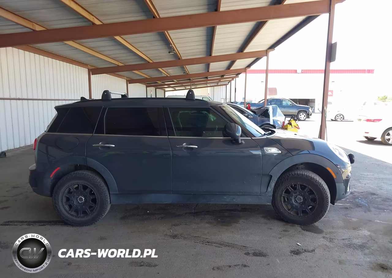 2018 Mini Clubman Cooper S VIN:WMWLU5C53J2G79984 - 13