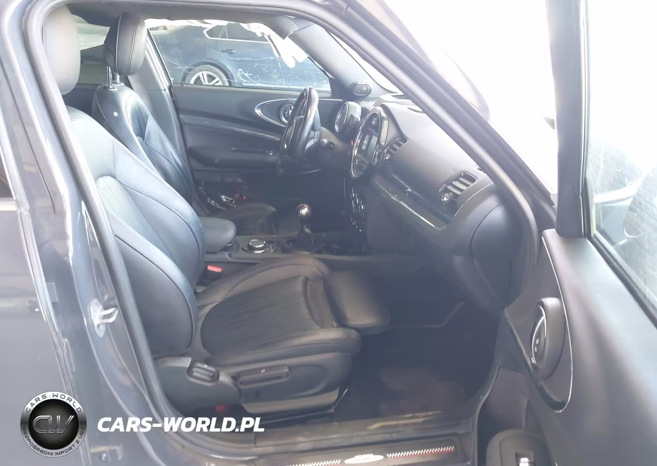 2018 Mini Clubman Cooper S VIN:WMWLU5C53J2G79984 - 5