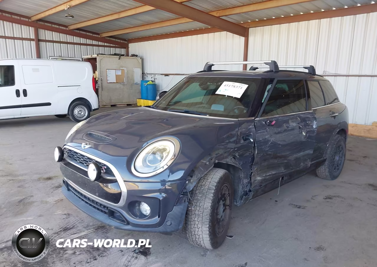 2018 Mini Clubman Cooper S VIN:WMWLU5C53J2G79984 - 6