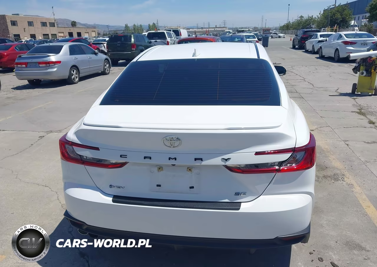 2025 Toyota Camry Se VIN:4T1DAACKXSU031667 - 17