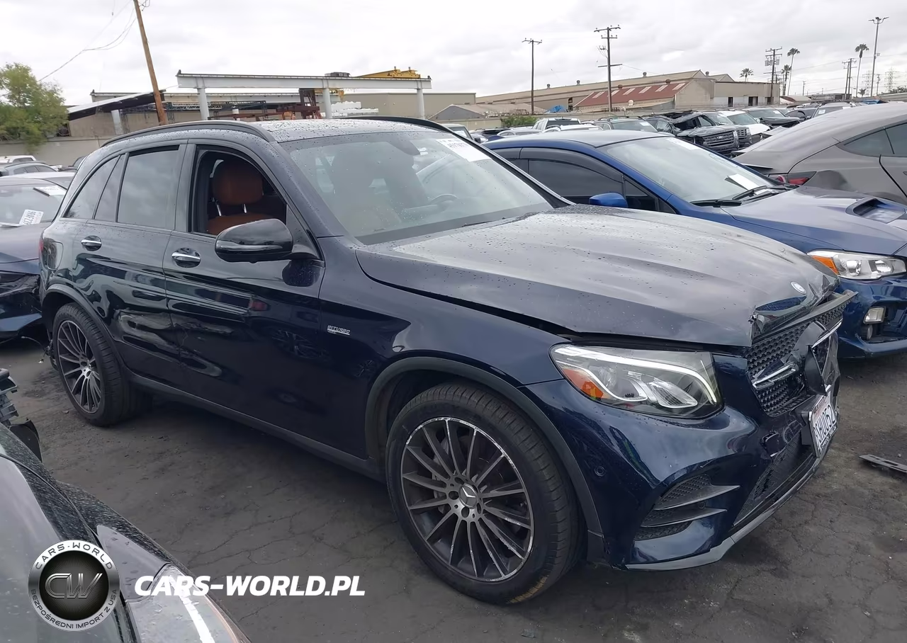 2017 Mercedes-Benz Amg Glc 43 4Matic – zdjęcie 1 z 22