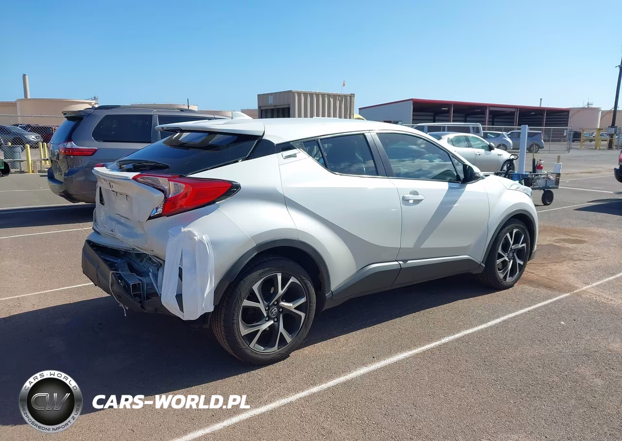 2018 Toyota C-Hr Xle-Xle Premium VIN:NMTKHMBX7JR012971 - 4
