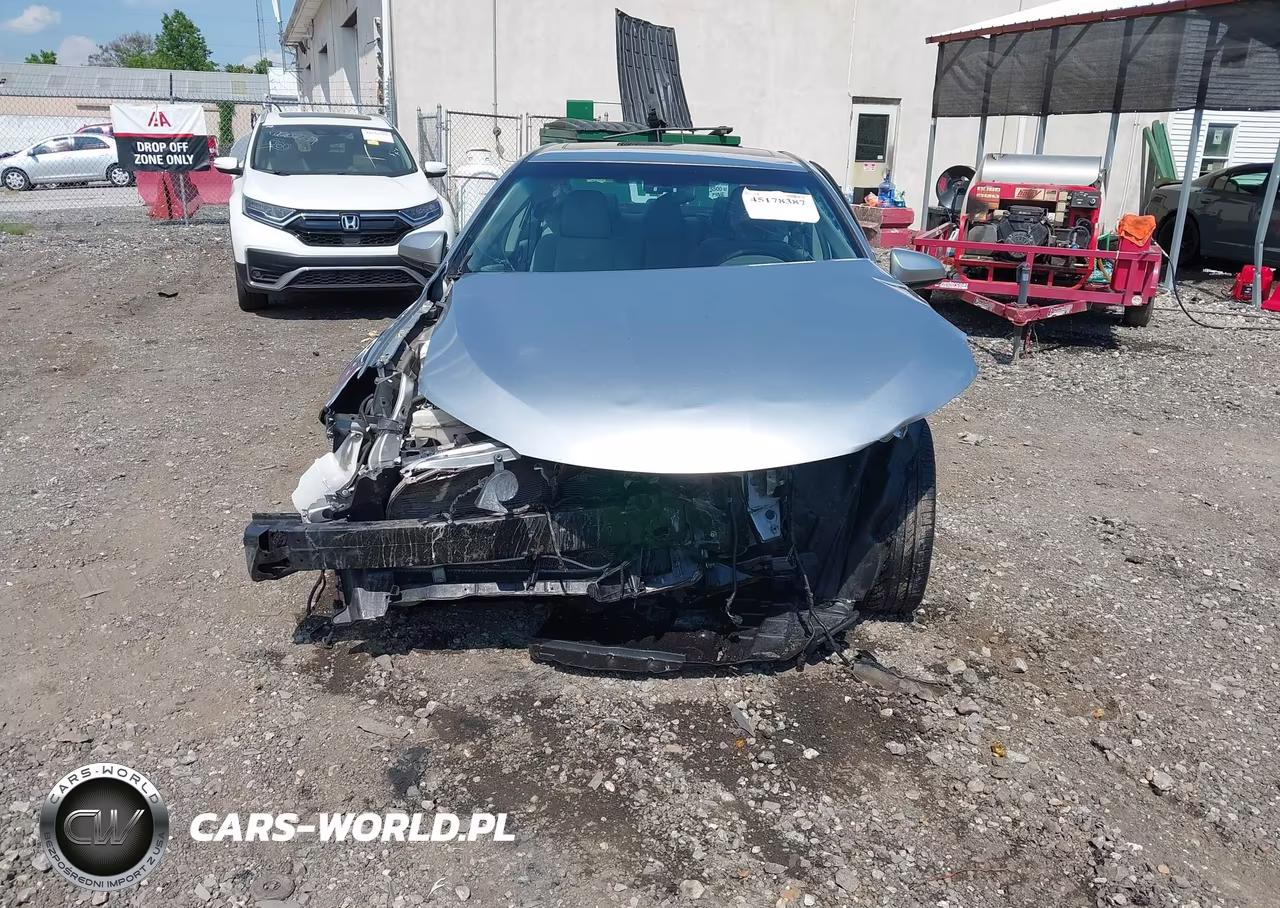 2015 Toyota Camry Xse VIN:4T1BF1FK4FU050371 - 10