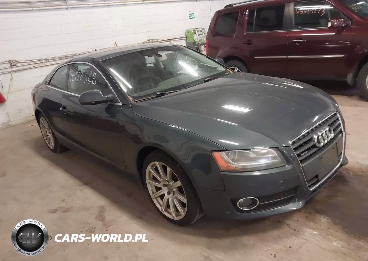 2011 Audi A5 2.0T Premium VIN:WAULFAFR9BA067004 - 1