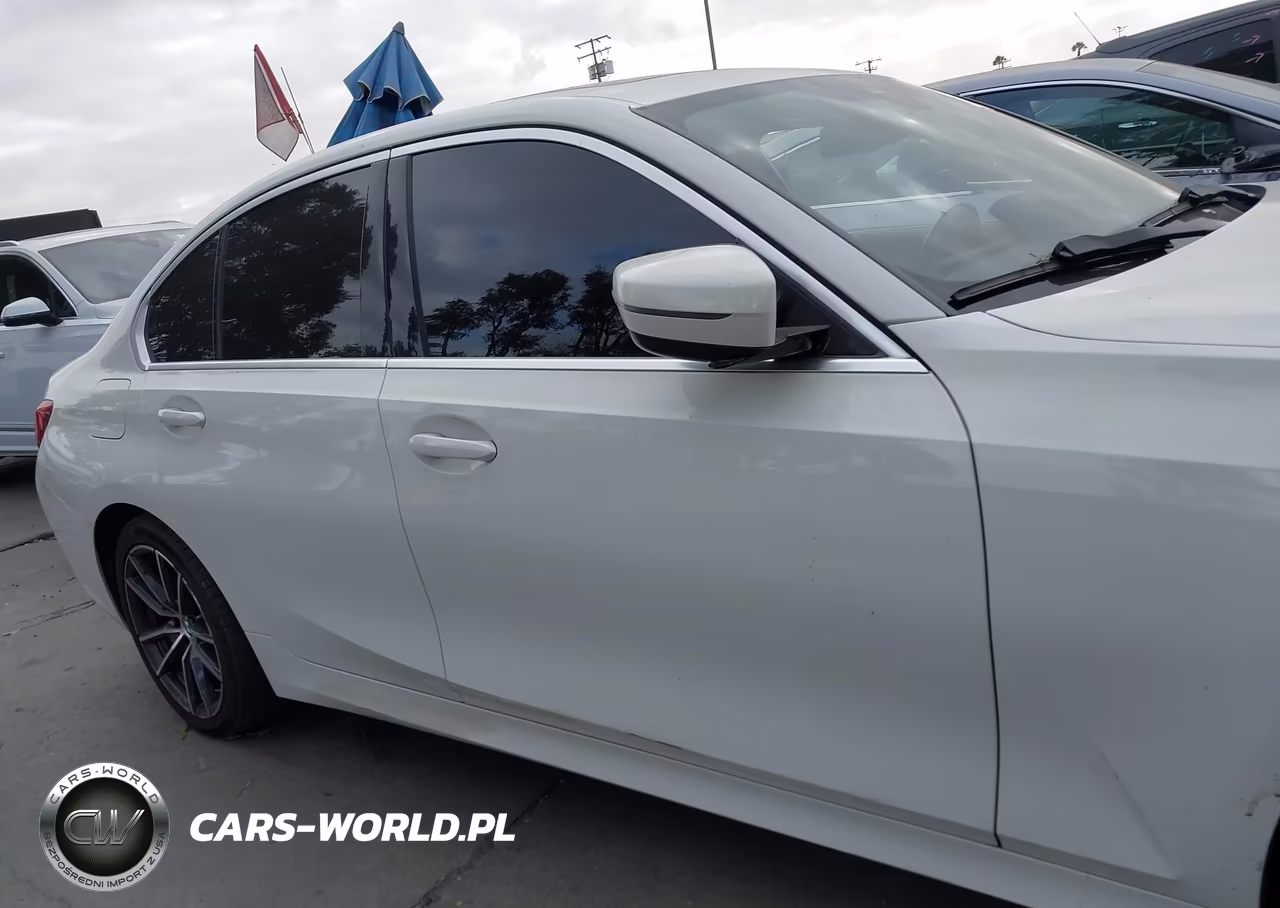 2019 BMW 330I VIN:WBA5R1C50KFH11528 - 13