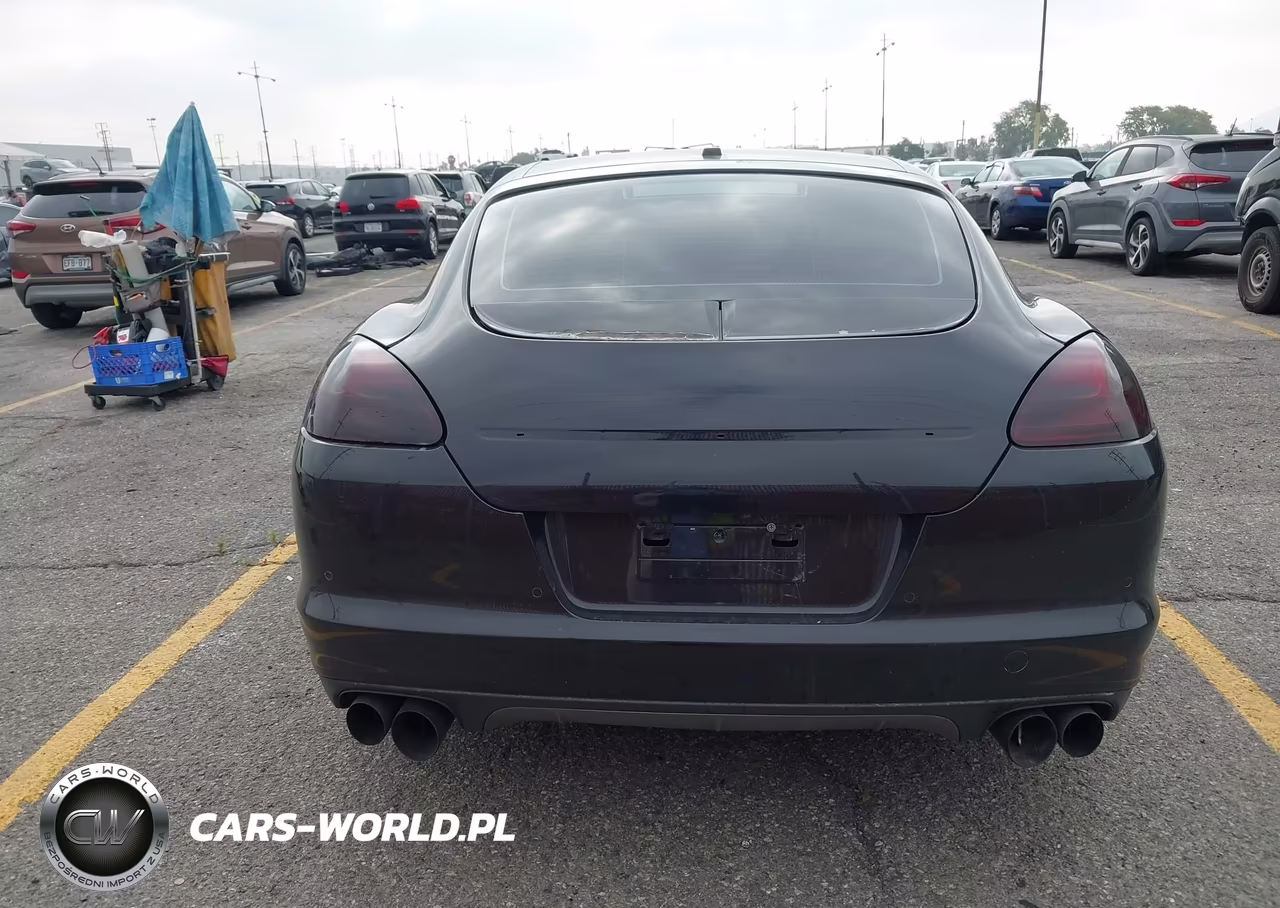 2011 Porsche Panamera Turbo VIN:WP0AC2A70BL090819 - 16