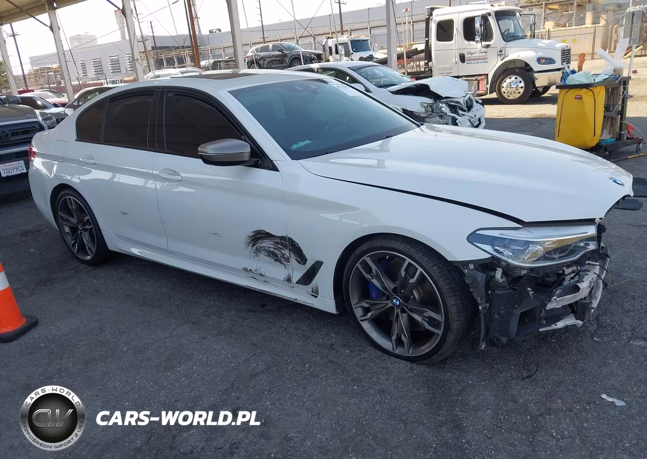 2020 BMW M550I xDrive – zdjęcie 1 z 17