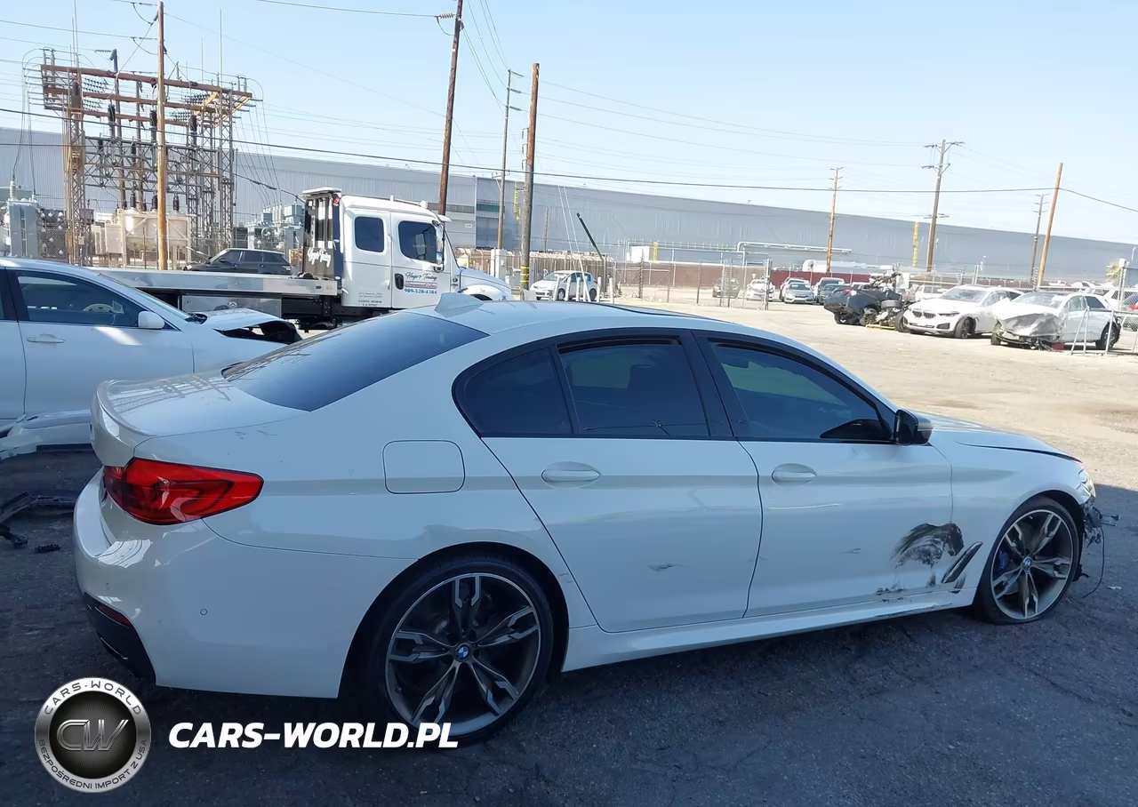 2020 BMW M550I xDrive VIN:WBAJS7C09LCD45856 - 14