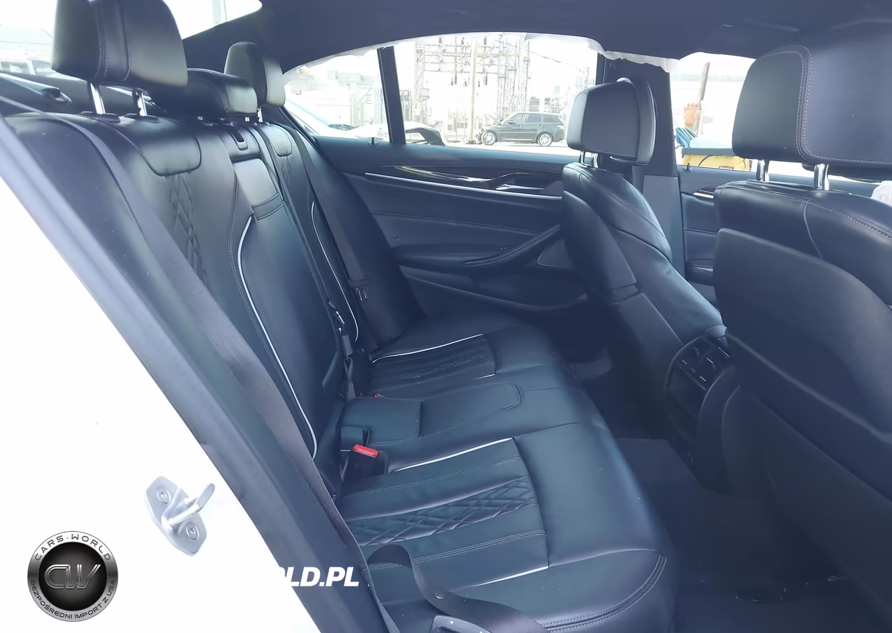 2020 BMW M550I xDrive VIN:WBAJS7C09LCD45856 - 8