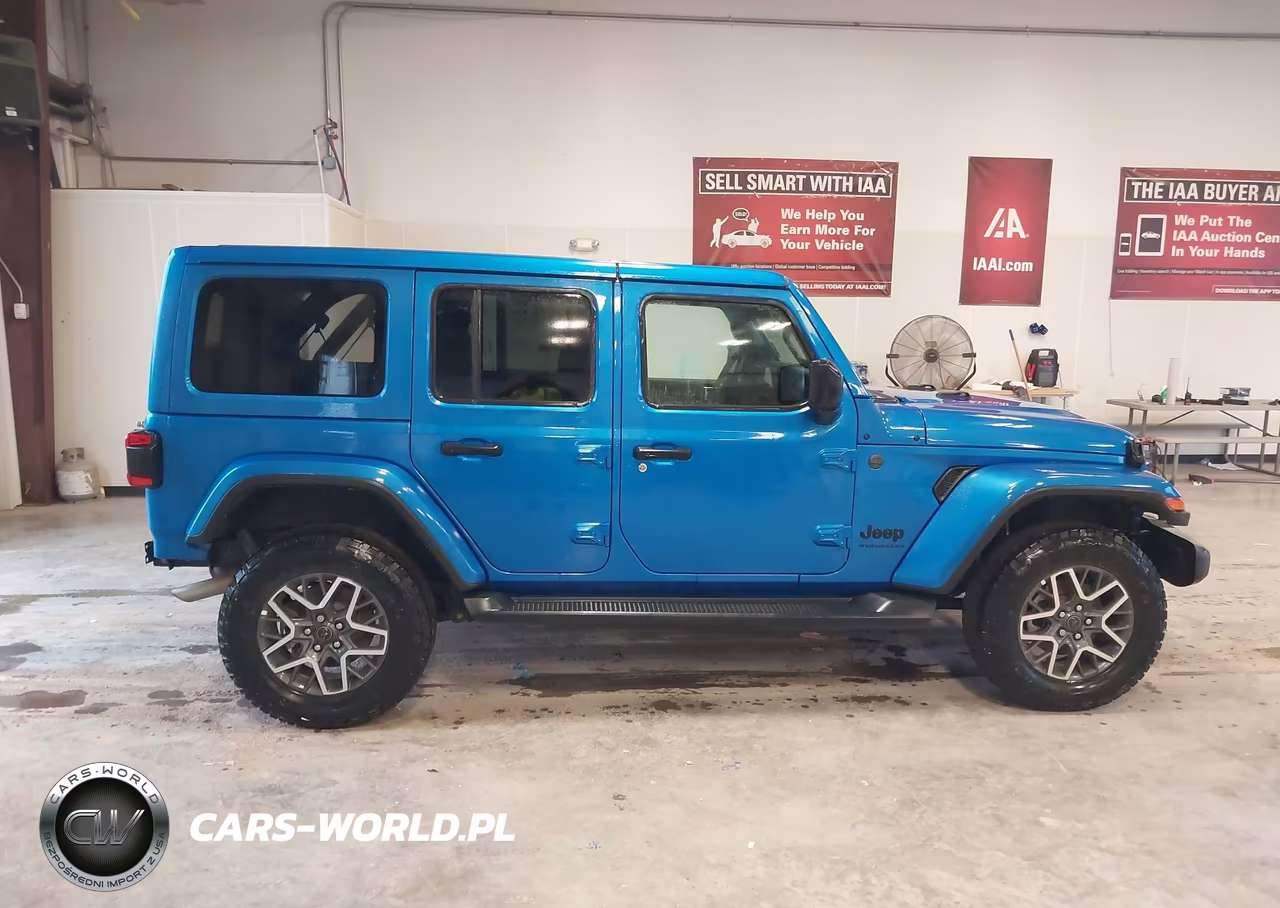 2025 Jeep Wrangler 4-Door Sahara 4X4 VIN:1C4PJXEN9SW649790 - 14