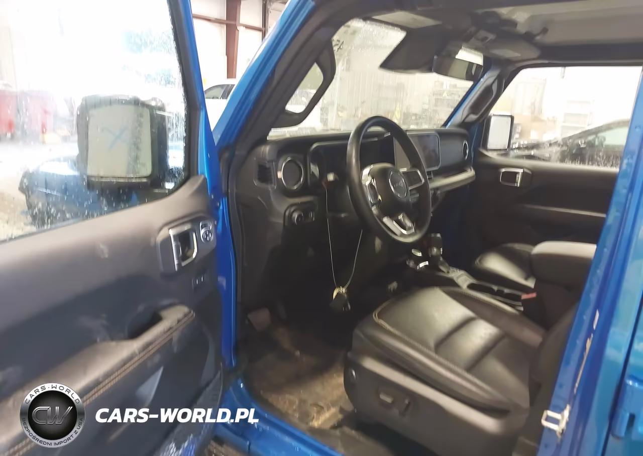 2025 Jeep Wrangler 4-Door Sahara 4X4 VIN:1C4PJXEN9SW649790 - 20