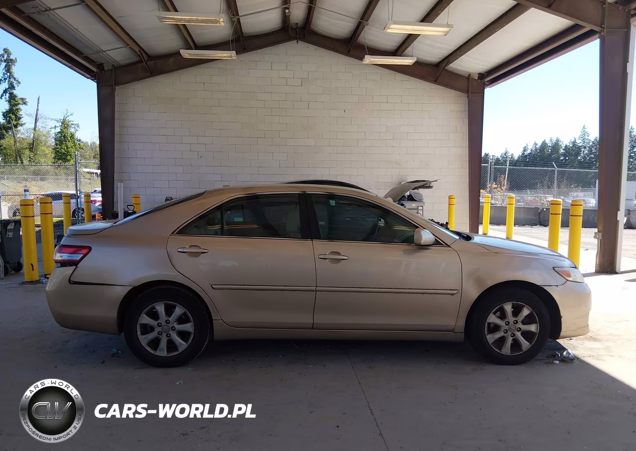 2011 Toyota Camry Le VIN:4T1BF3EK9BU212146 - 13