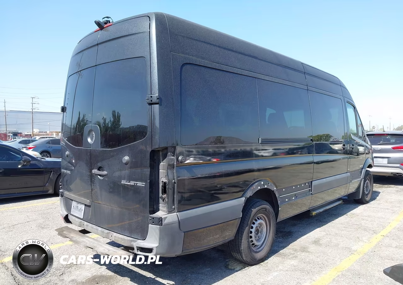 2015 Mercedes-Benz Sprinter 2500 High Roof VIN:WDZPE8CC9F5970588 - 4