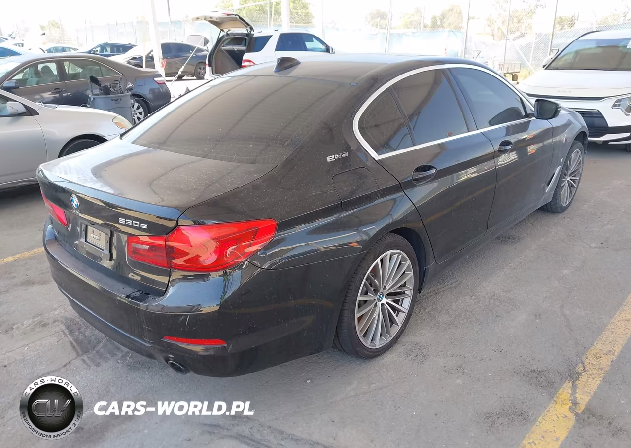 2019 BMW 530E Iperformance VIN:WBAJA9C54KB392854 - 4
