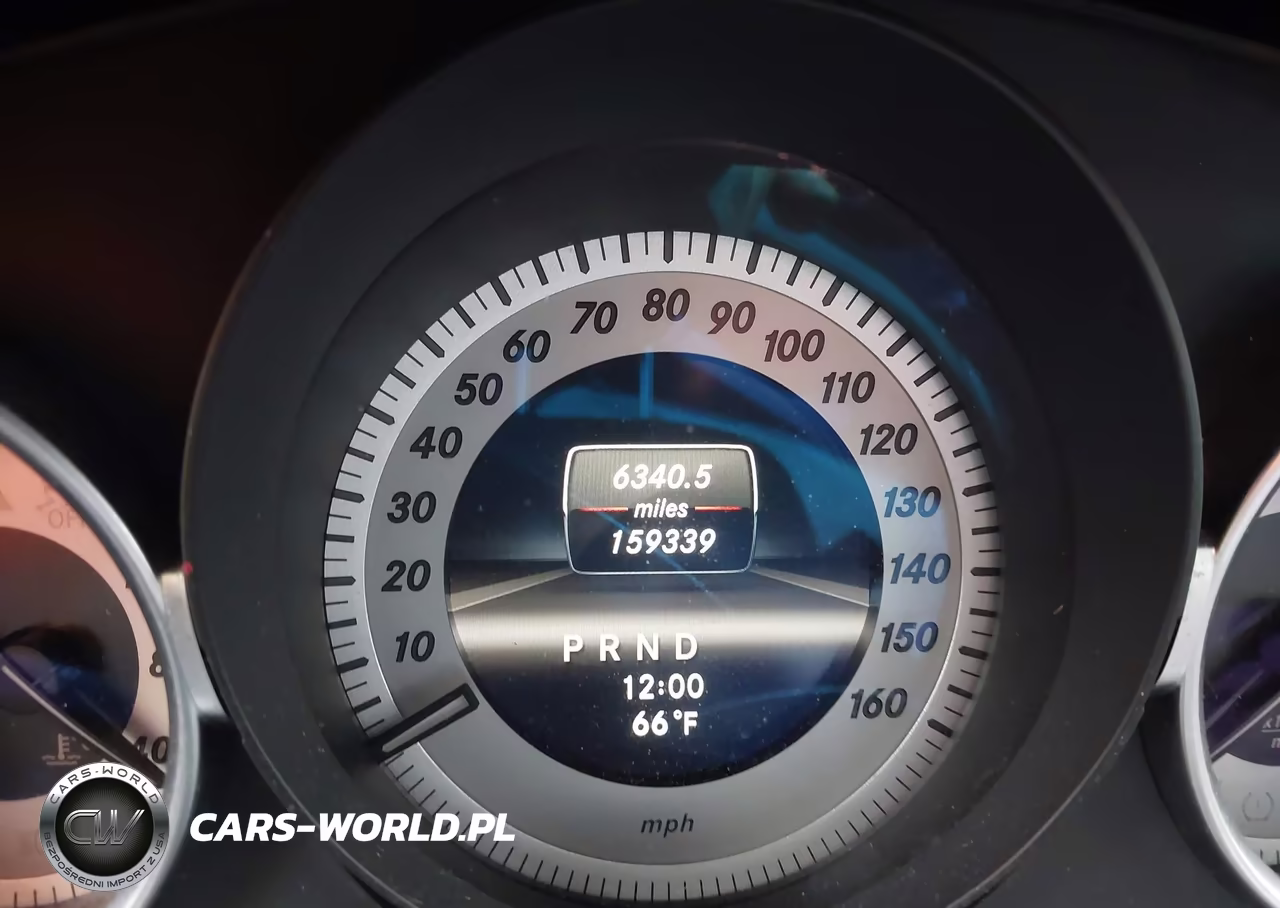 2013 Mercedes-Benz C 300 Sport 4Matic VIN:WDDGF8AB3DR266244 - 16