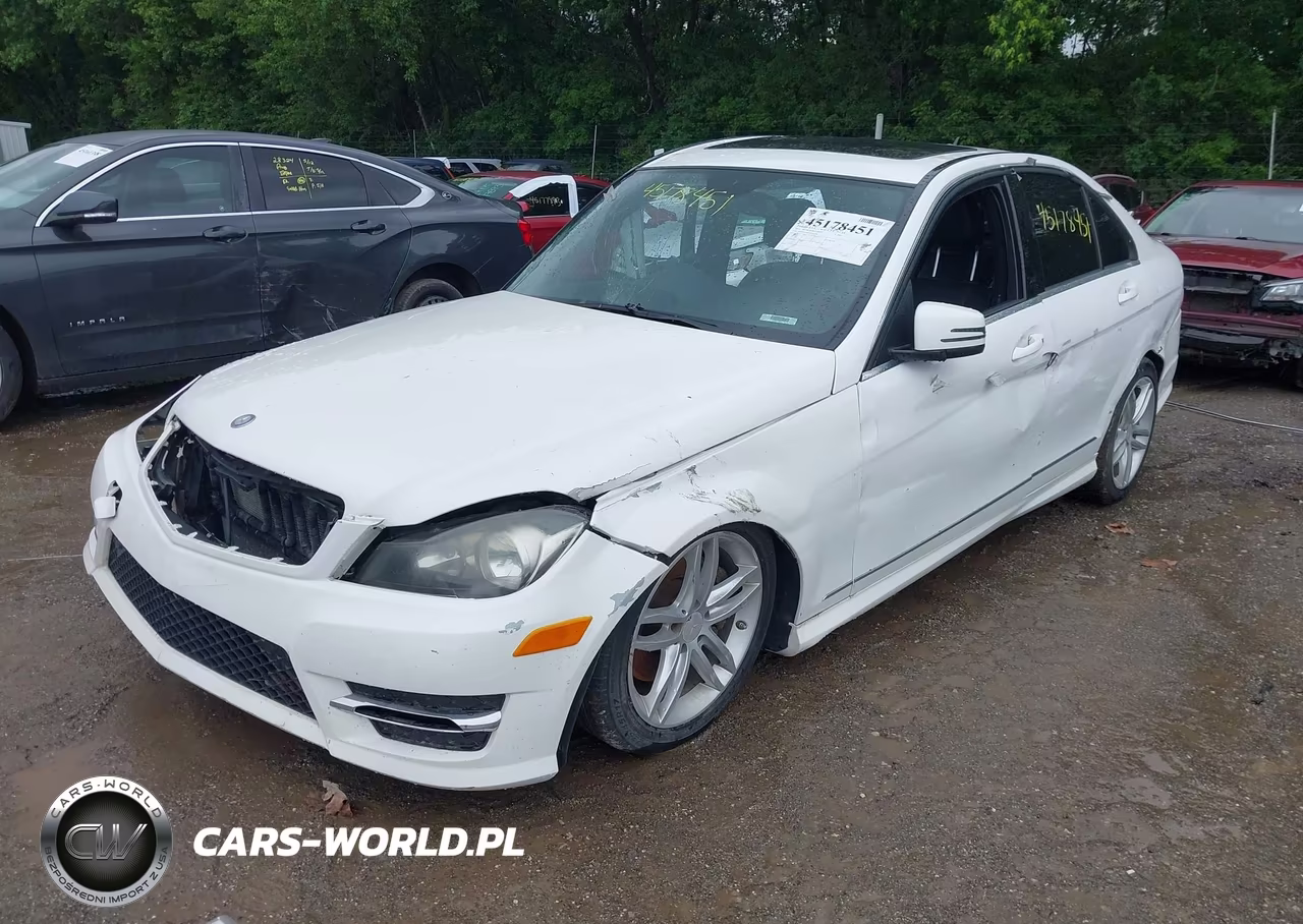2013 Mercedes-Benz C 300 Sport 4Matic VIN:WDDGF8AB3DR266244 - 2