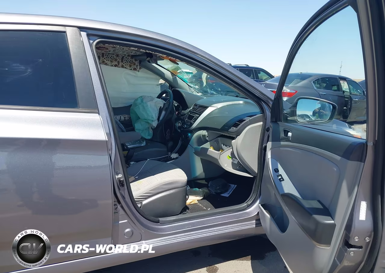 2016 Hyundai Accent Se VIN:KMHCT4AE1GU113895 - 5