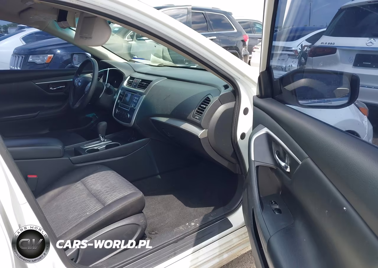 2018 Nissan Altima 2.5 S VIN:1N4AL3AP0JC228028 - 5