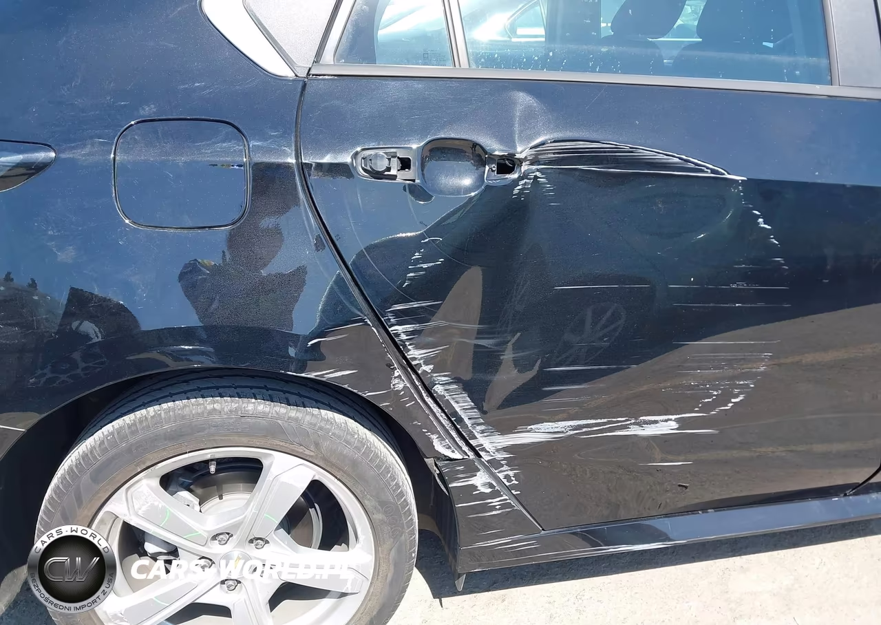 2018 Chevrolet Volt Lt VIN:1G1RC6S59JU140142 - 6