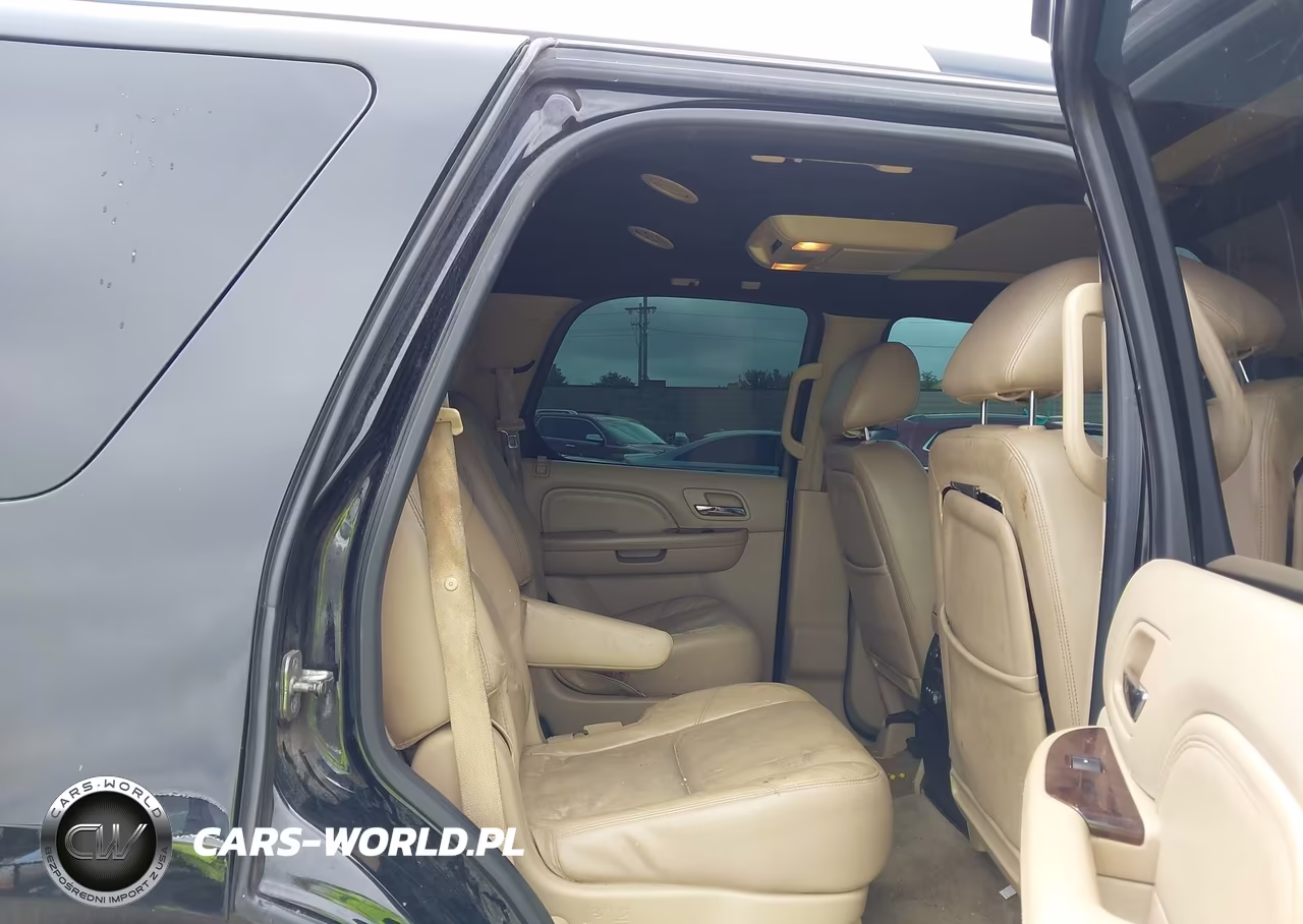 2012 Cadillac Escalade Luxury VIN:1GYS4BEF4CR132758 - 8