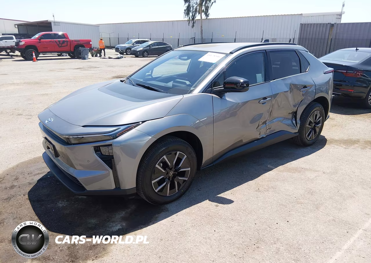 2026 Toyota Bz Xle Plus VIN:JTMBCAEB3TA008933 - 2