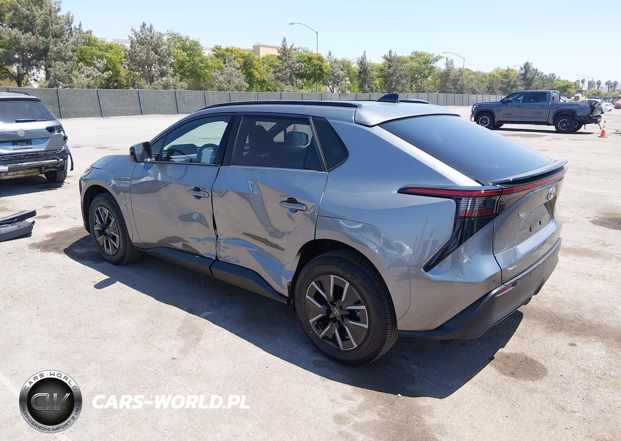 2026 Toyota Bz Xle Plus VIN:JTMBCAEB3TA008933 - 3