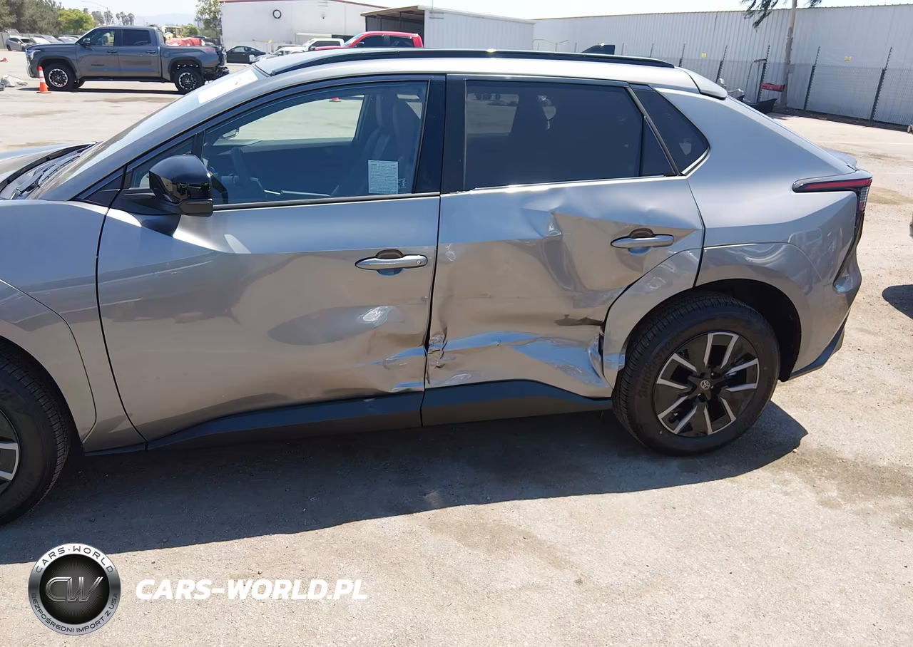 2026 Toyota Bz Xle Plus VIN:JTMBCAEB3TA008933 - 6