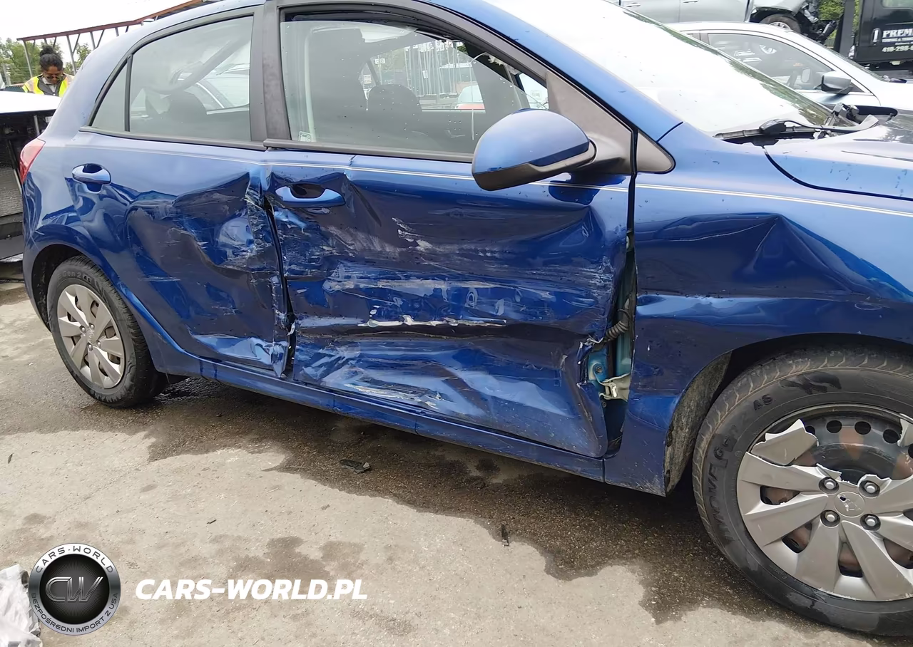 2020 Kia Rio 5-Door S VIN:3KPA25AD4LE268218 - 6