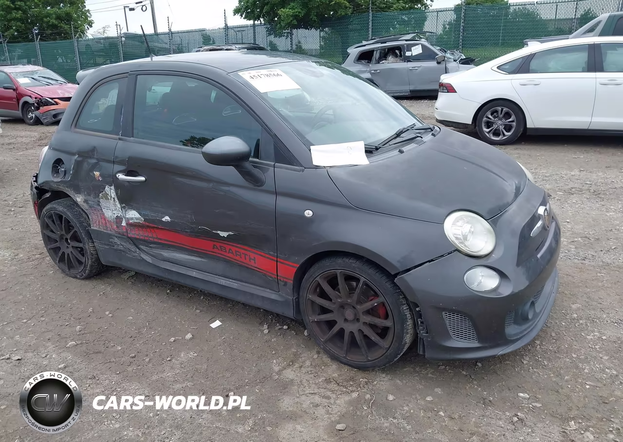2015 Fiat 500 Abarth – zdjęcie 1 z 16