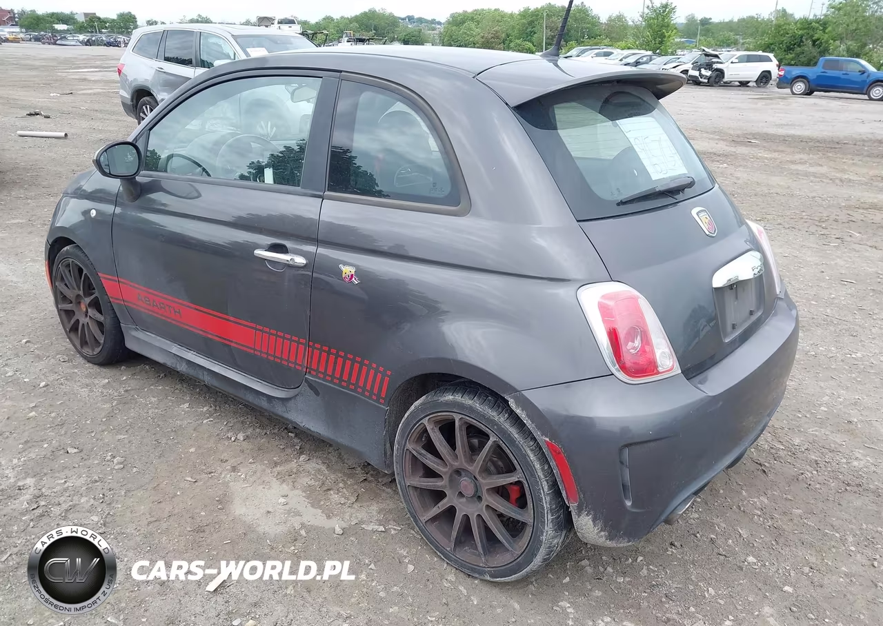 2015 Fiat 500 Abarth VIN:3C3CFFFH0FT750493 - 3