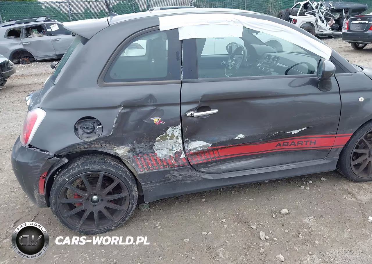 2015 Fiat 500 Abarth VIN:3C3CFFFH0FT750493 - 6