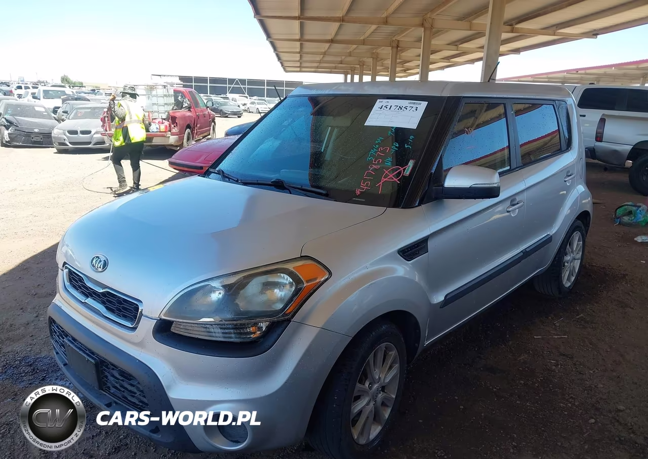 2012 Kia Soul + VIN:KNDJT2A64C7374634 - 2