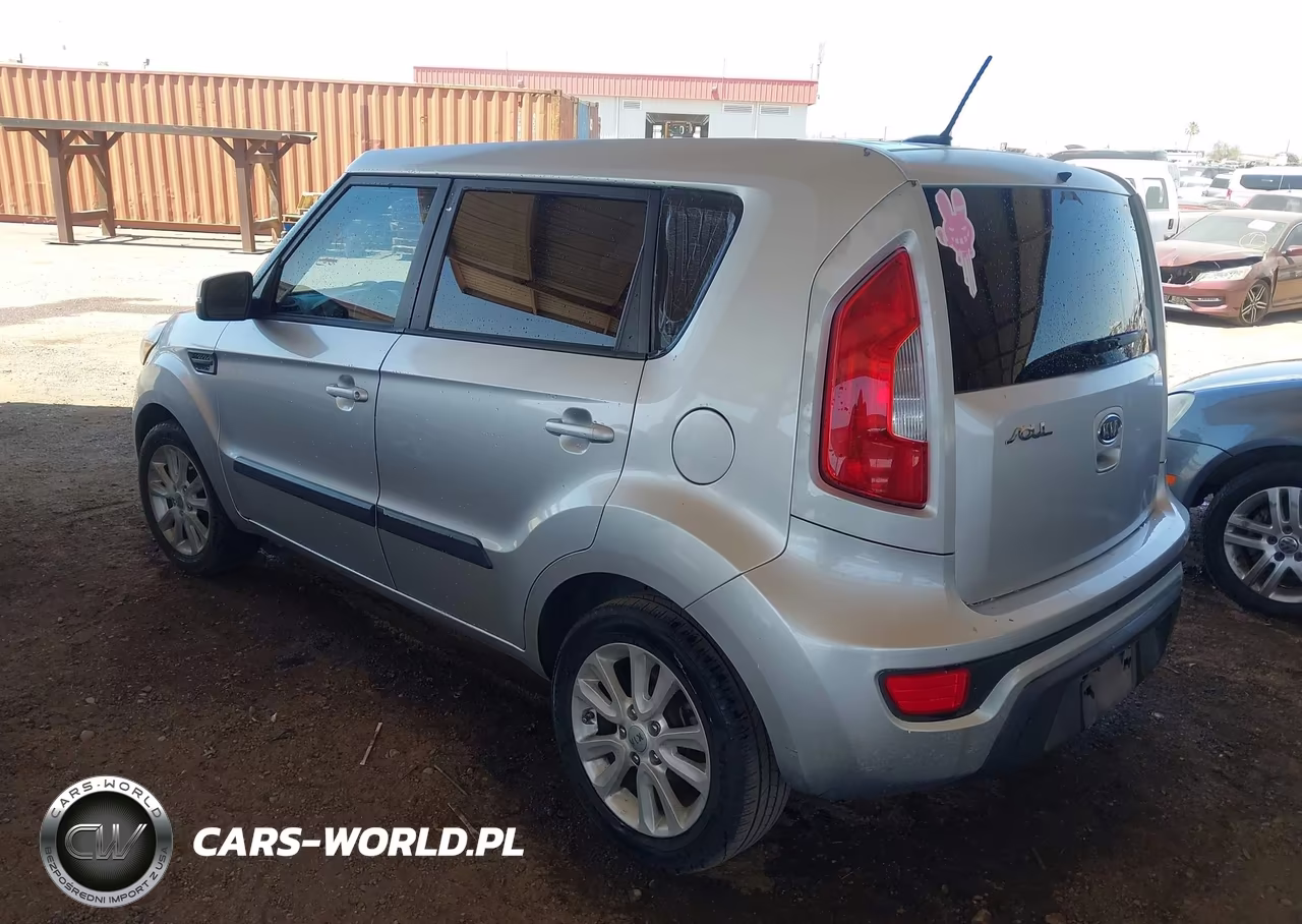 2012 Kia Soul + VIN:KNDJT2A64C7374634 - 3