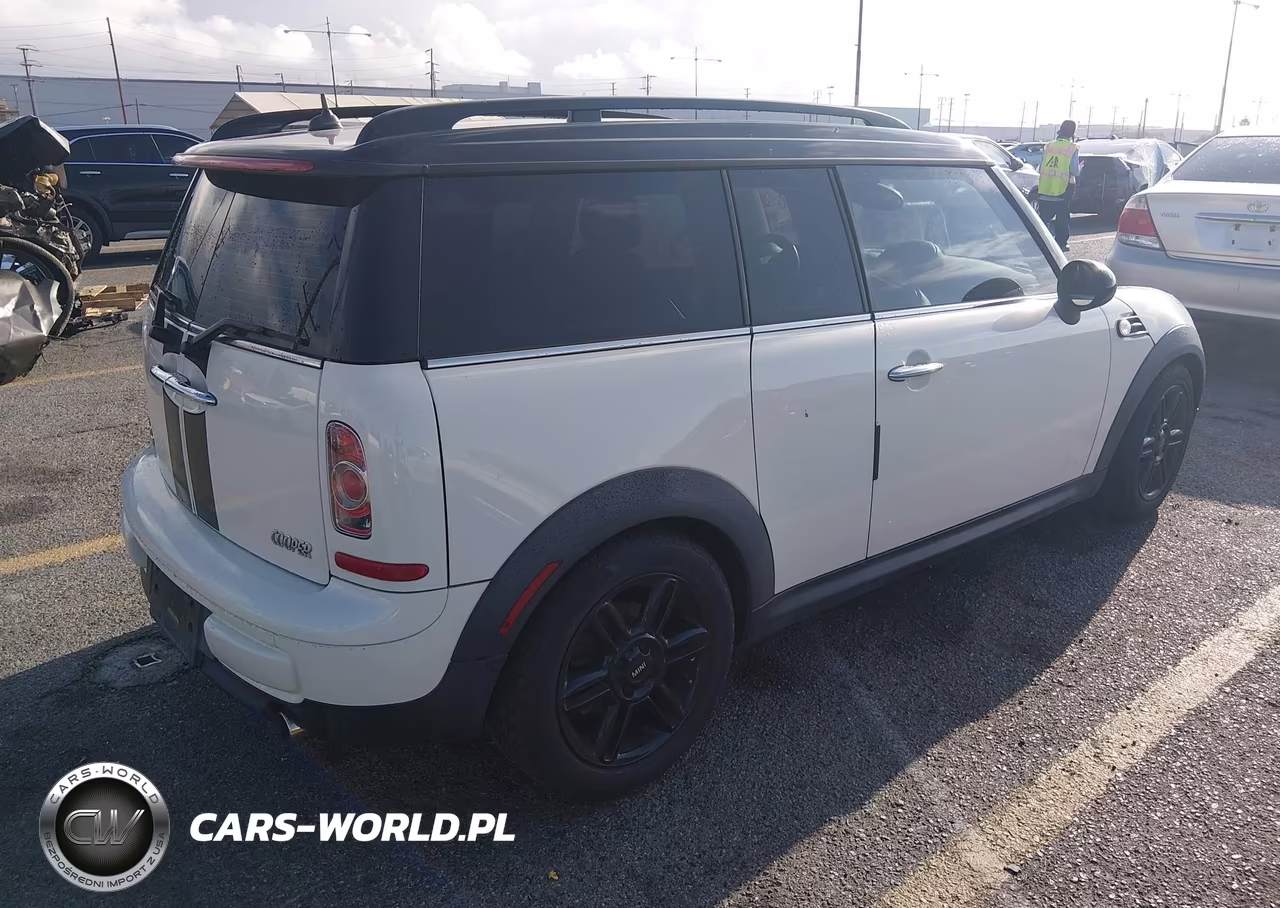 2012 Mini Cooper Clubman VIN:WMWZF3C5XCT489215 - 4