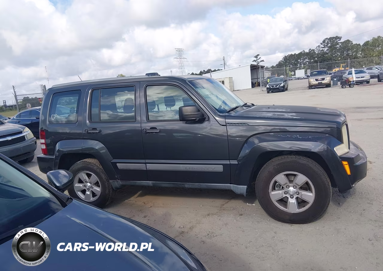 2011 Jeep Liberty Sport VIN:1J4PN2GKXBW586543 - 14
