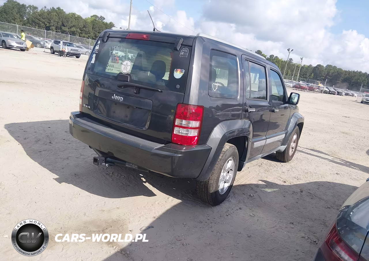 2011 Jeep Liberty Sport VIN:1J4PN2GKXBW586543 - 4