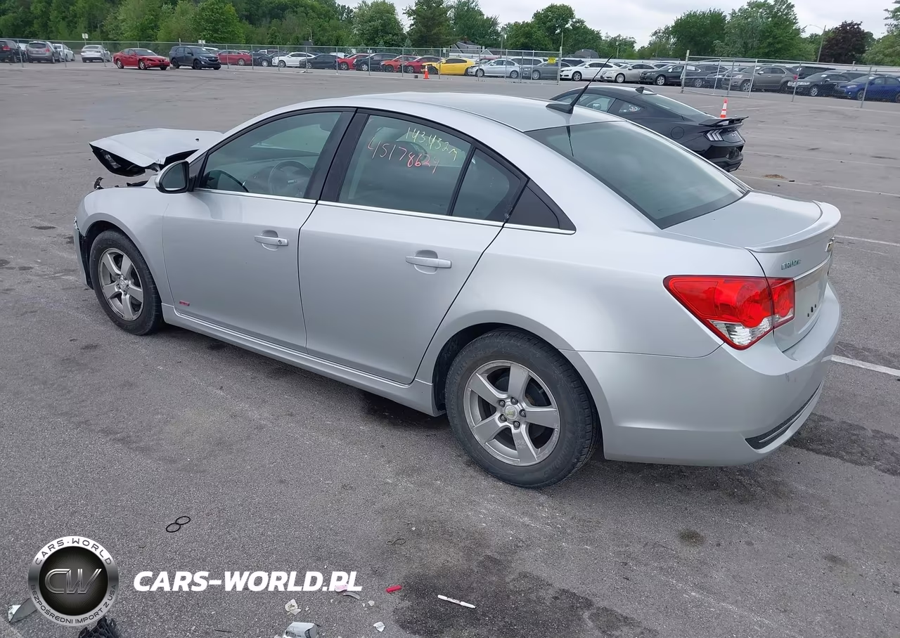 2013 Chevrolet Cruze 1Lt Auto VIN:1G1PC5SB3D7120740 - 3