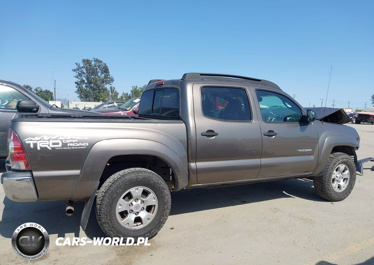 2013 Toyota Tacoma Prerunner V6 VIN:3TMJU4GN4DM150262 - 14