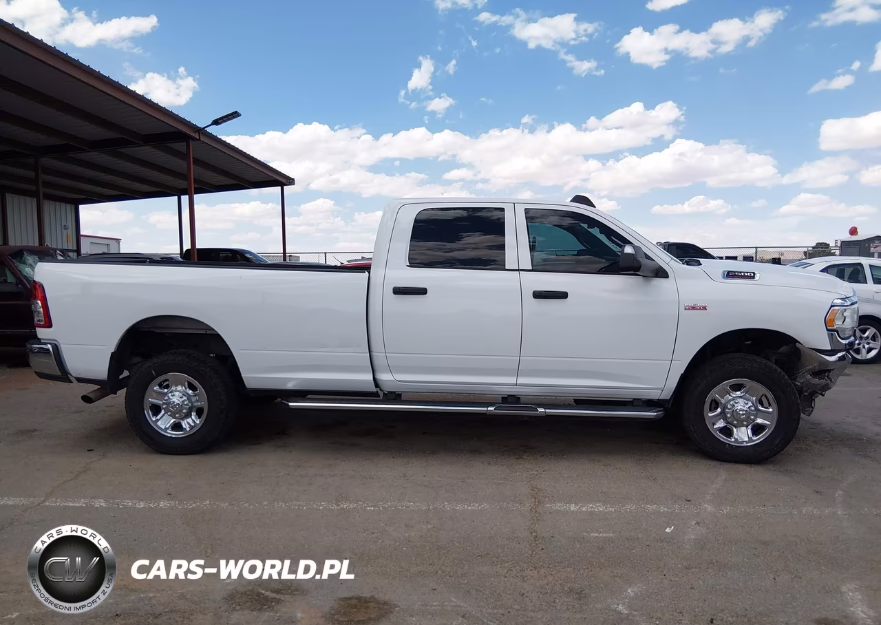 2022 Ram 2500 Tradesman 4X4 8' Box VIN:3C6UR5HJ3NG139339 - 13