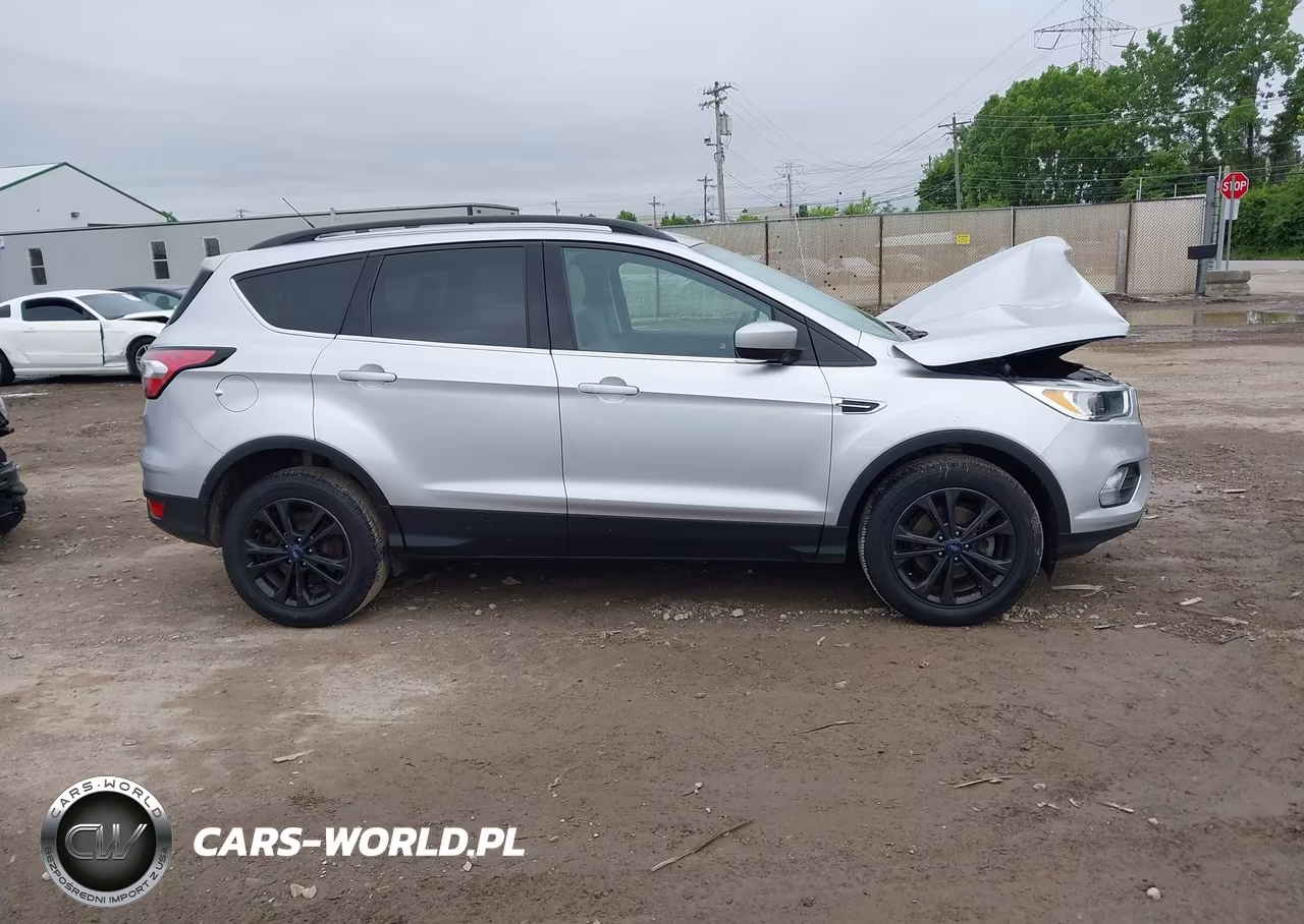 2018 Ford Escape Se VIN:1FMCU0GD2JUA65805 - 13
